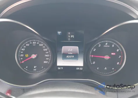 2018 Mercedes-Benz C 300 из США, поврежденный, VIN 55SWF4JB7JU276189